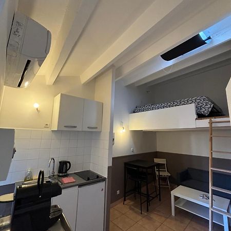 Agapee Apartment Aix-en-Provence Bagian luar foto