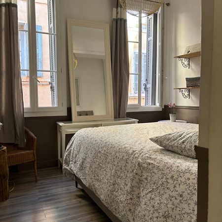 Agapee Apartment Aix-en-Provence Bagian luar foto