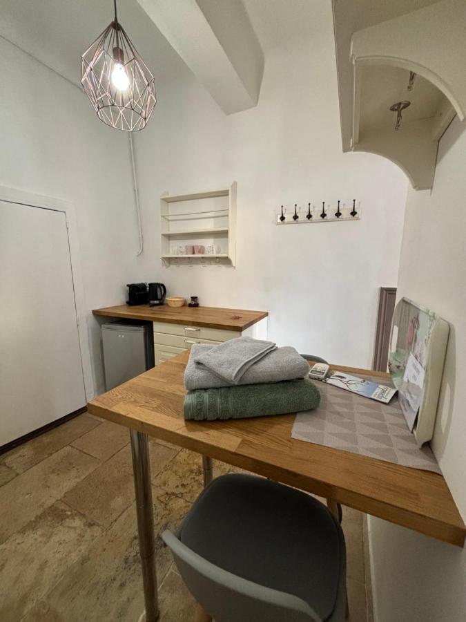 Agapee Apartment Aix-en-Provence Bagian luar foto
