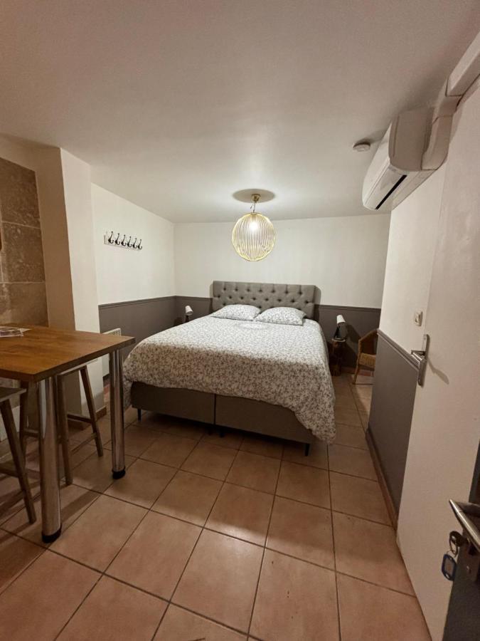 Agapee Apartment Aix-en-Provence Bagian luar foto