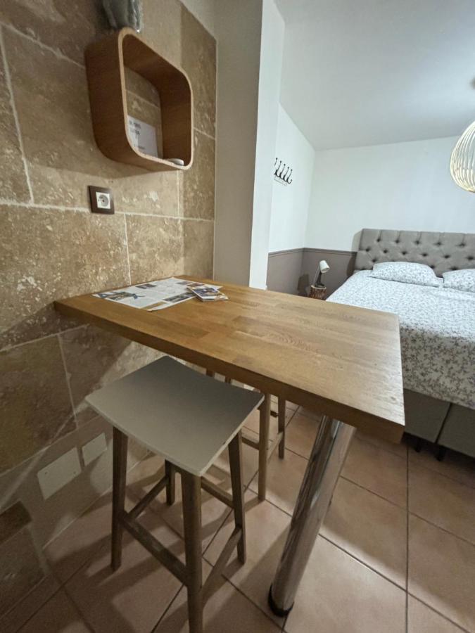 Agapee Apartment Aix-en-Provence Bagian luar foto