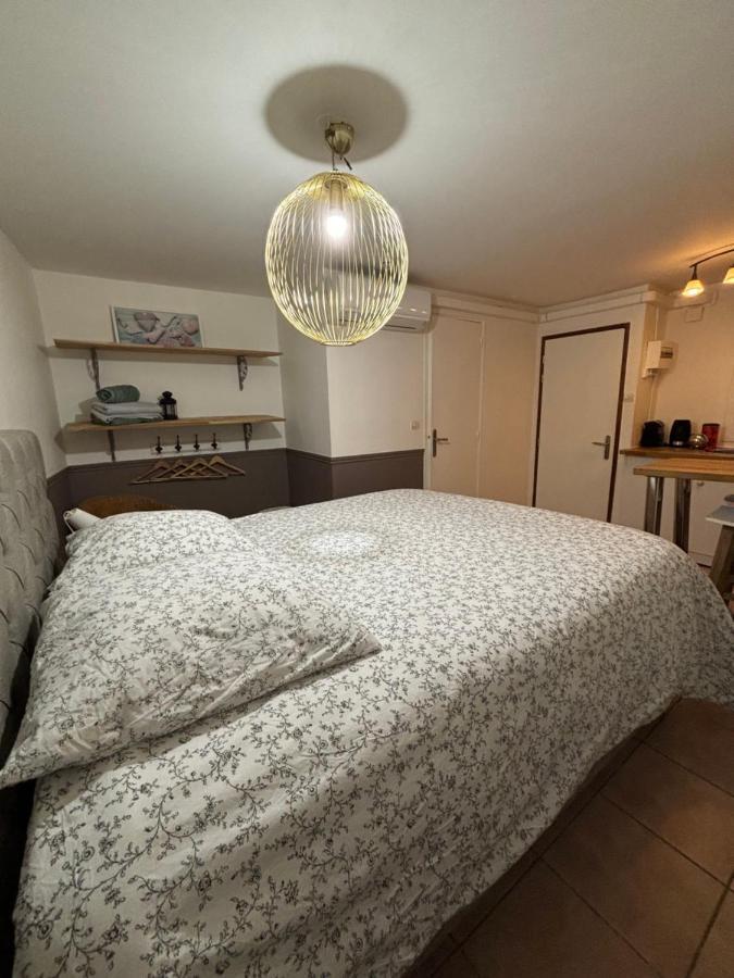 Agapee Apartment Aix-en-Provence Bagian luar foto