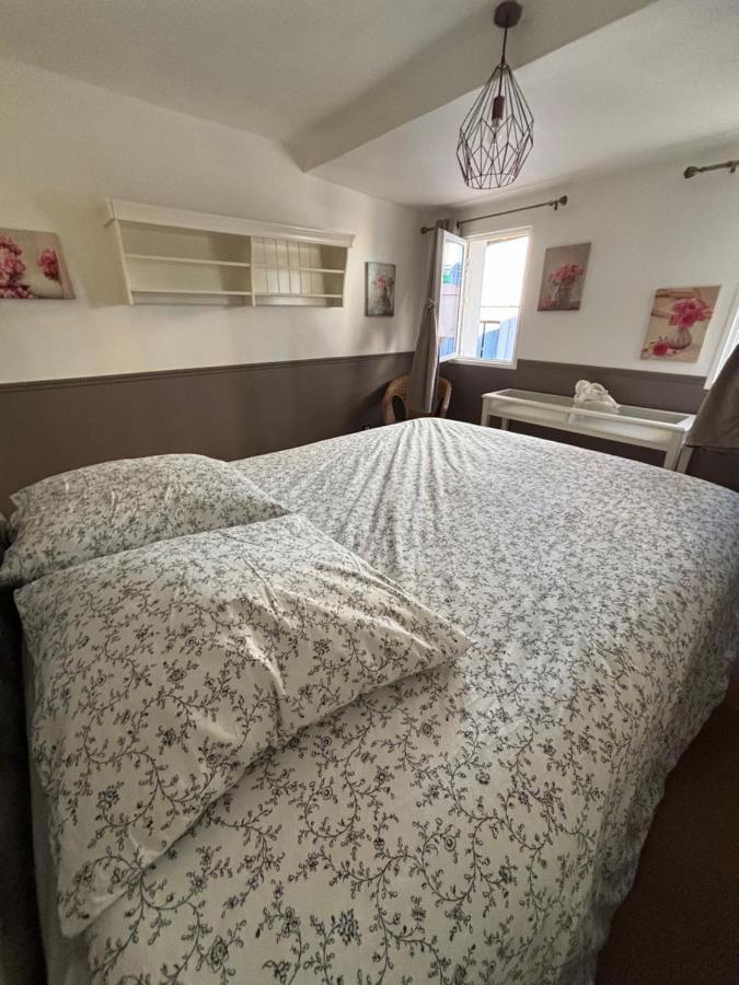 Agapee Apartment Aix-en-Provence Bagian luar foto